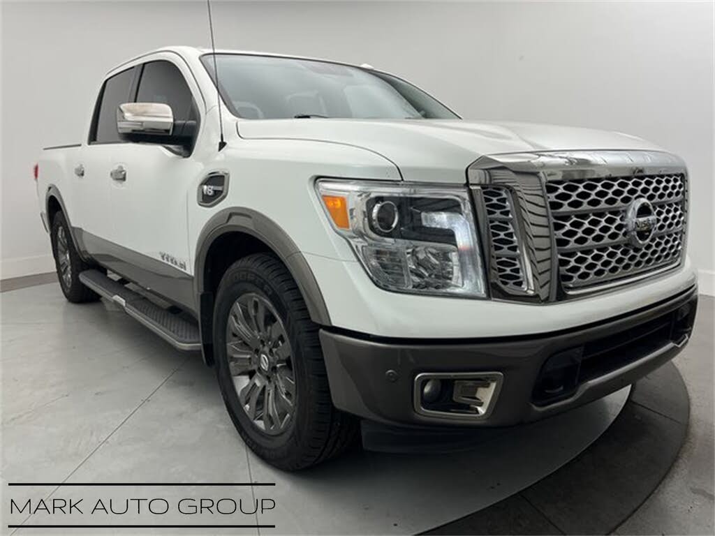 2017 Nissan Titan Platinum Reserve Crew Cab