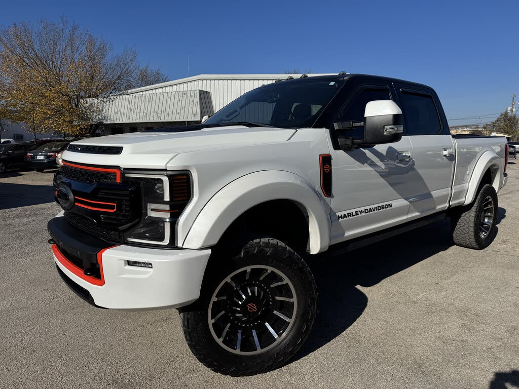 2020 Ford F-250 Super Duty Lariat Crew Cab 4WD