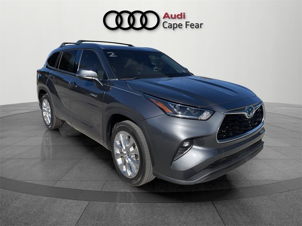 2021 Toyota Highlander Hybrid Limited FWD