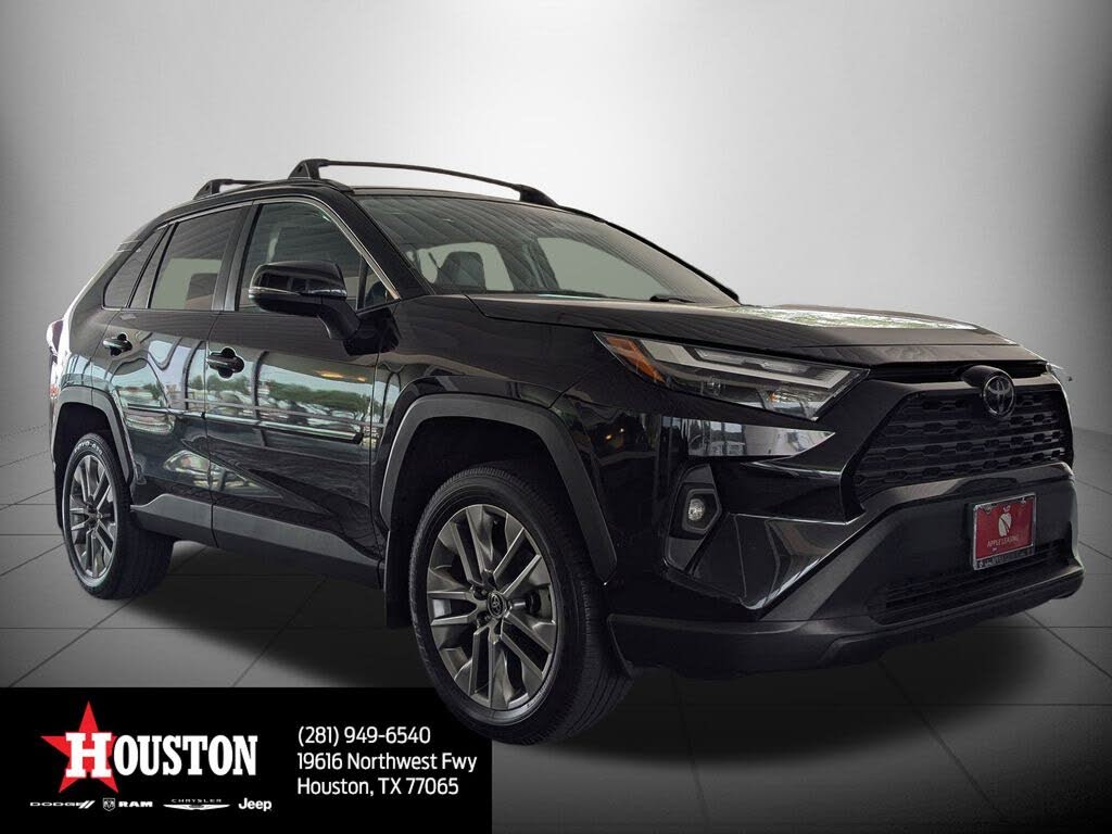 2022 Toyota RAV4 XLE Premium FWD