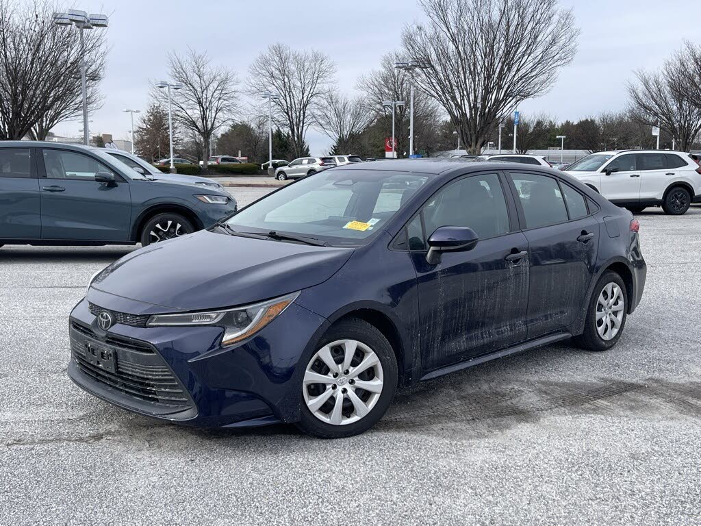 2024 Toyota Corolla LE FWD
