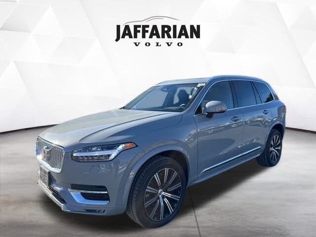 2024 Volvo XC90 B6 Plus Bright Theme 7-Passenger AWD