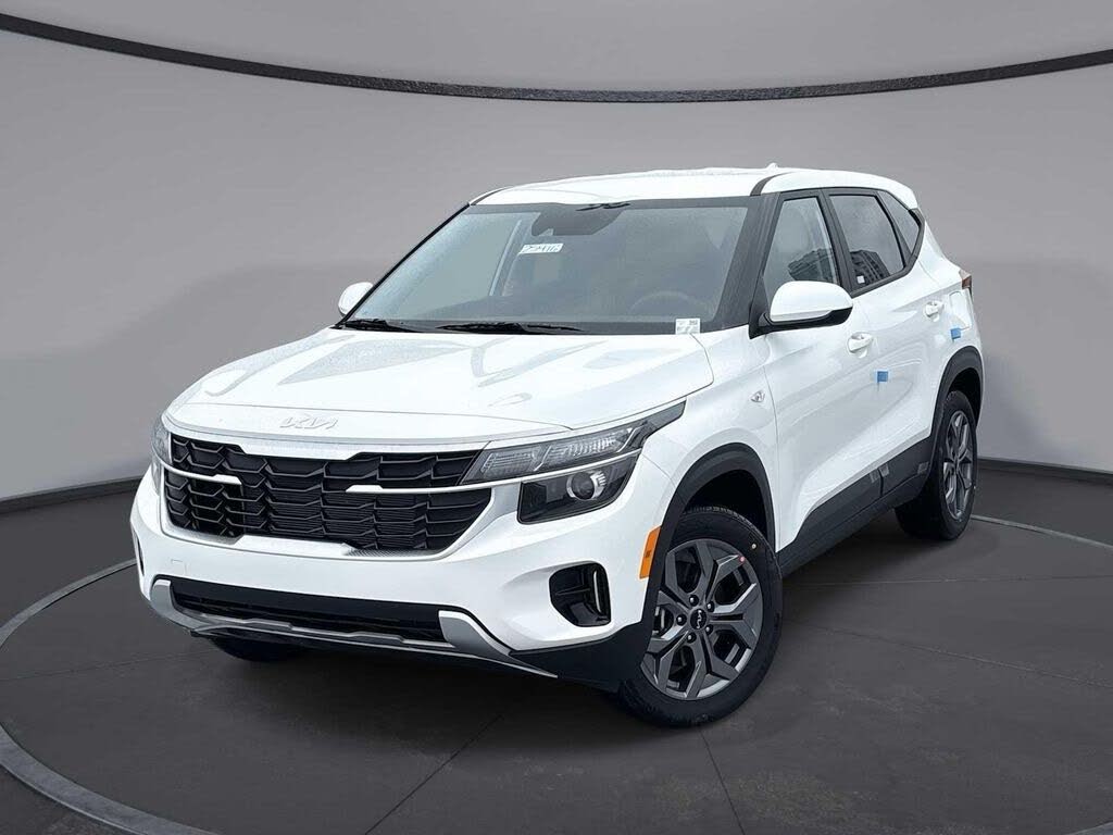 2025 Kia Seltos LX AWD