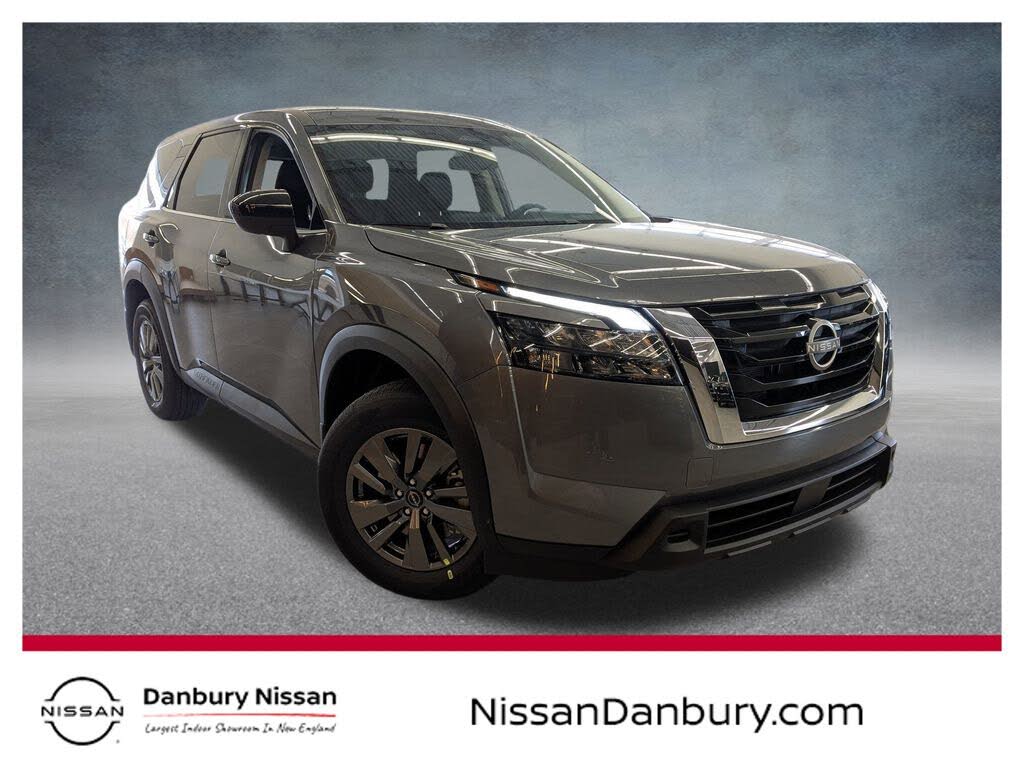 2025 Nissan Pathfinder S 4WD