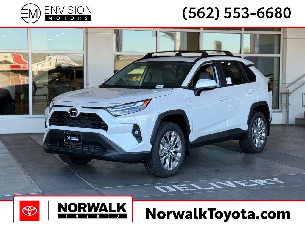 2025 Toyota RAV4 XLE Premium AWD