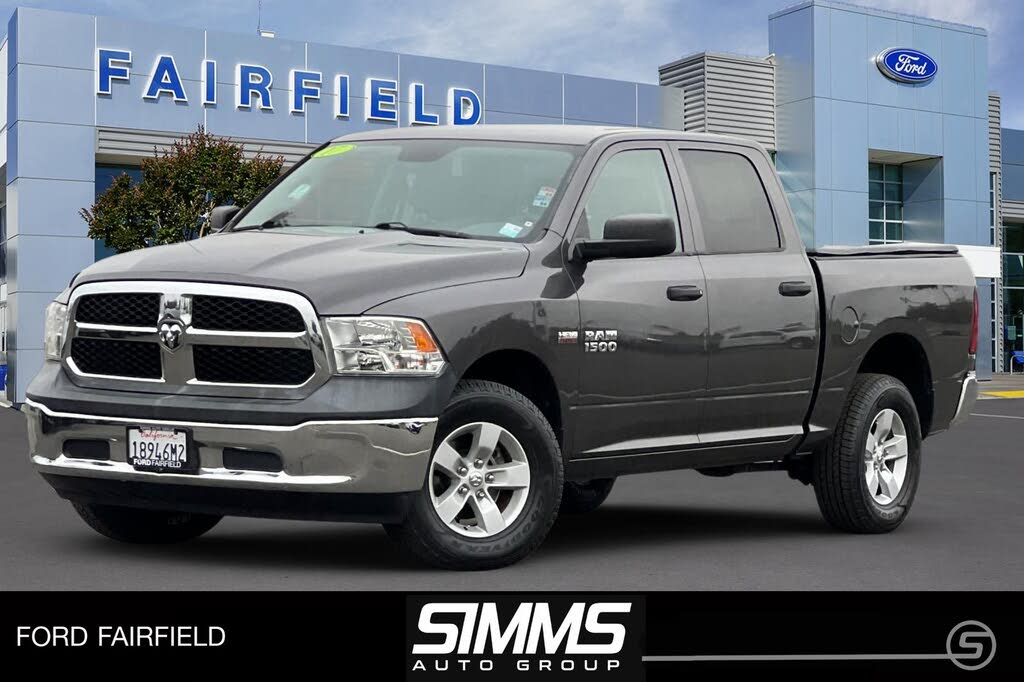 2017 RAM 1500 Tradesman Crew Cab 4WD