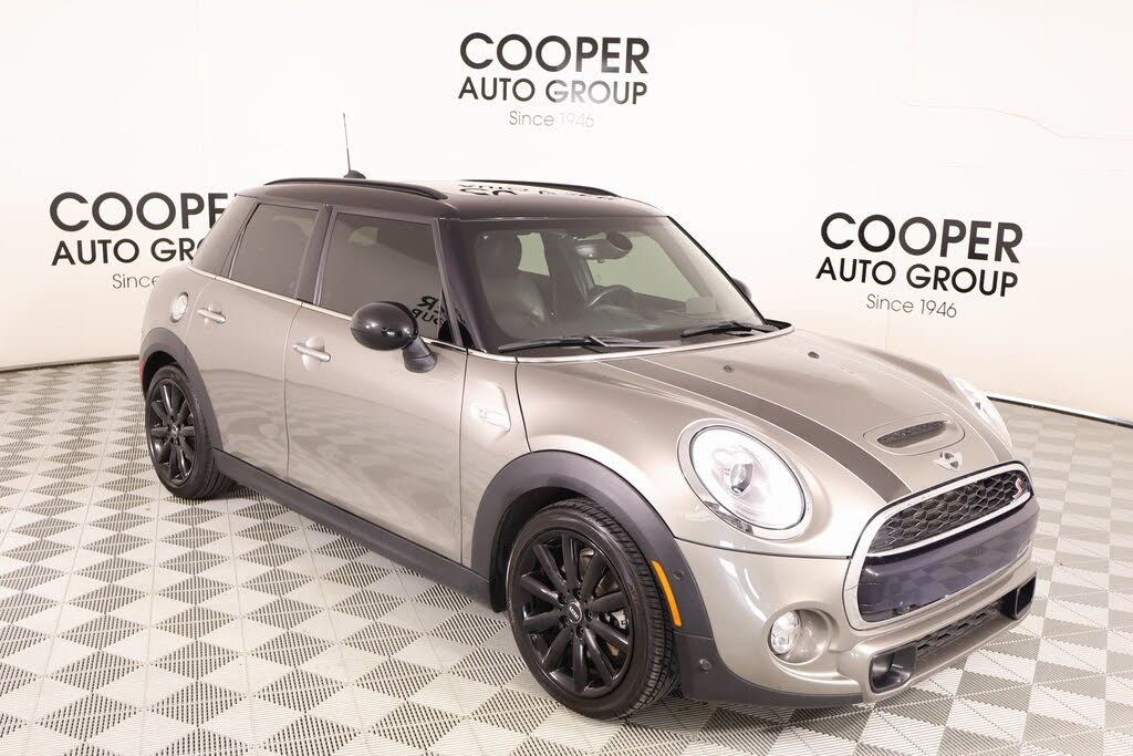 2018 MINI Cooper S 4-Door Hatchback FWD