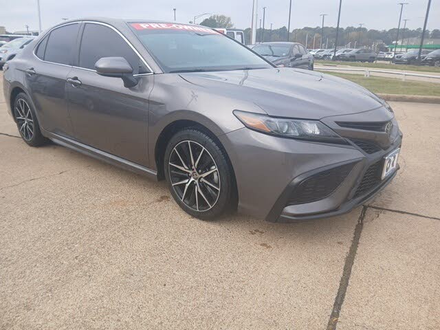 2021 Toyota Camry SE FWD
