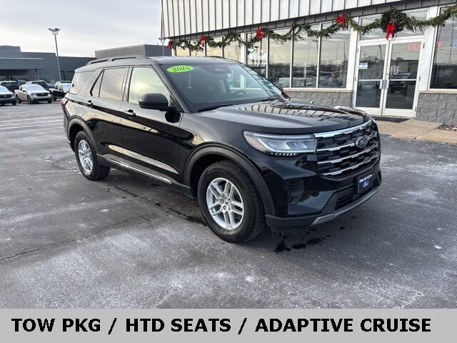 2025 Ford Explorer Active AWD