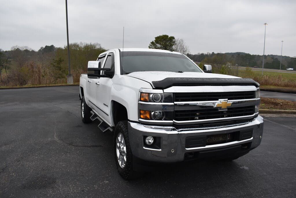 2015 Chevrolet Silverado 2500HD LTZ Crew Cab 4WD