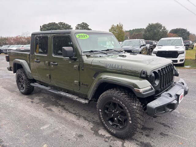 2021 Jeep Gladiator Willys Crew Cab 4WD