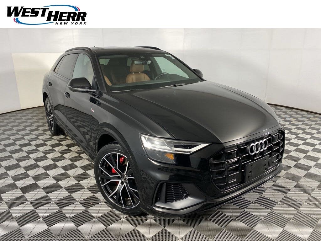 2022 Audi Q8 quattro Premium Plus 55 TFSI