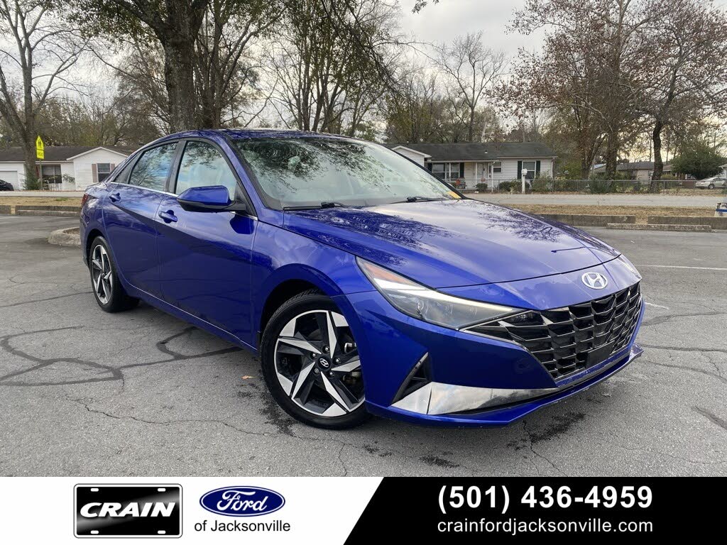 2022 Hyundai Elantra Limited FWD