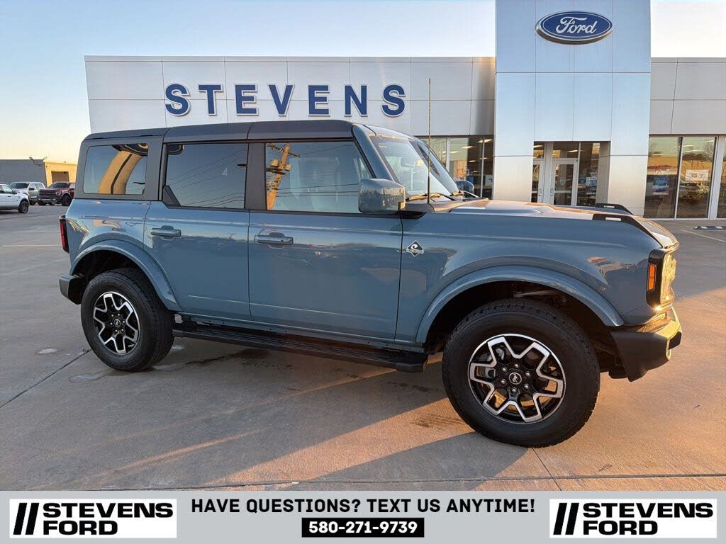 2023 Ford Bronco Outer Banks 4-Door 4WD