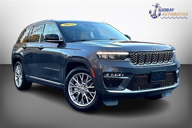 2023 Jeep Grand Cherokee Summit 4WD