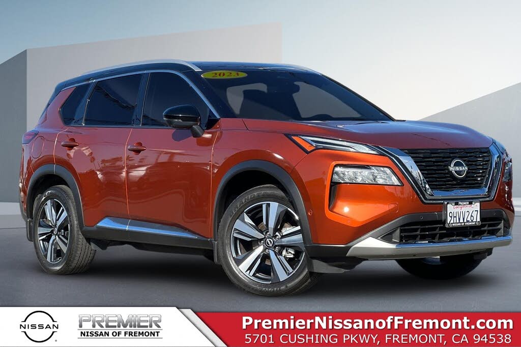 2023 Nissan Rogue Platinum FWD