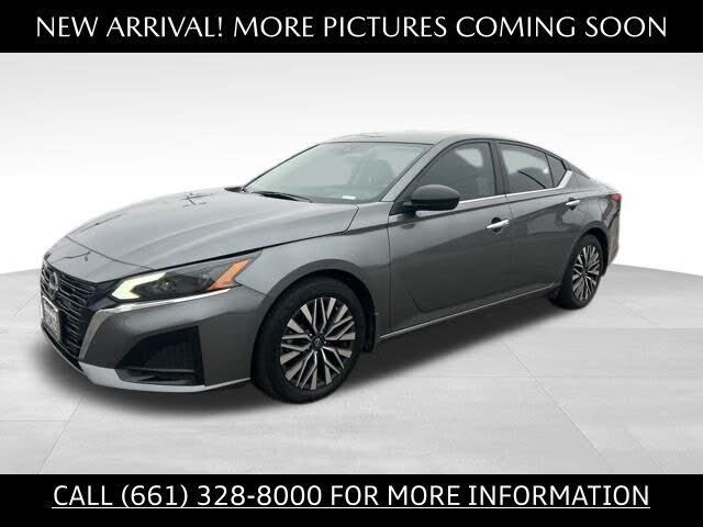 2024 Nissan Altima 2.5 SV FWD