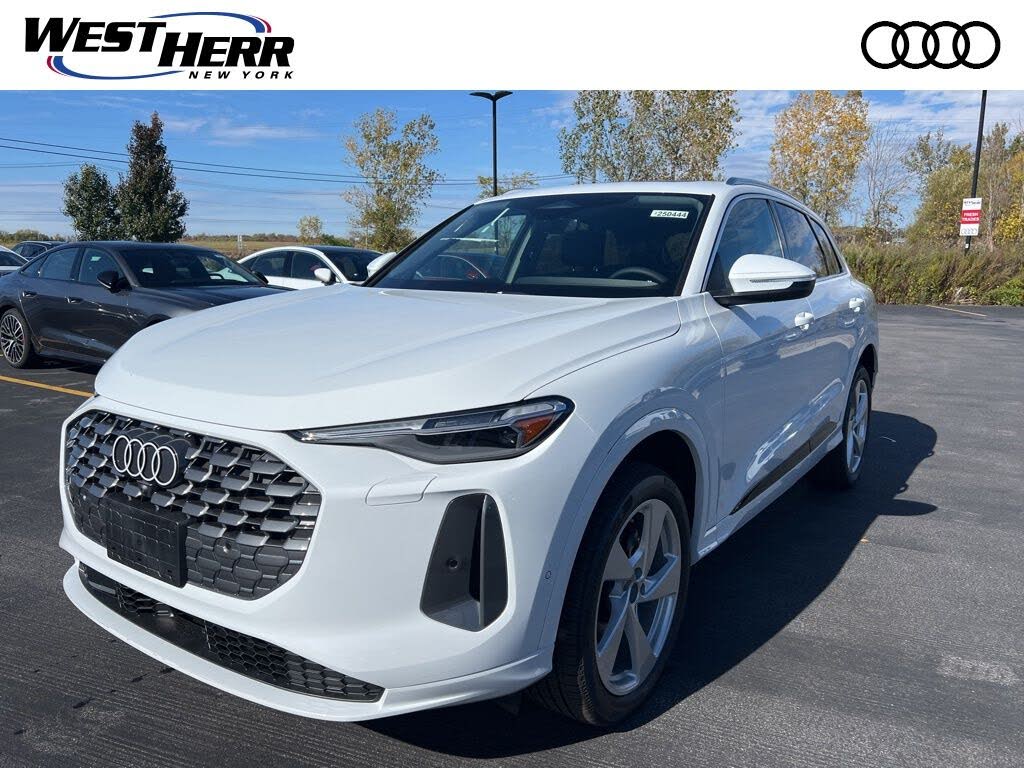 2025 Audi Q5 quattro Premium Plus 40 TFSI