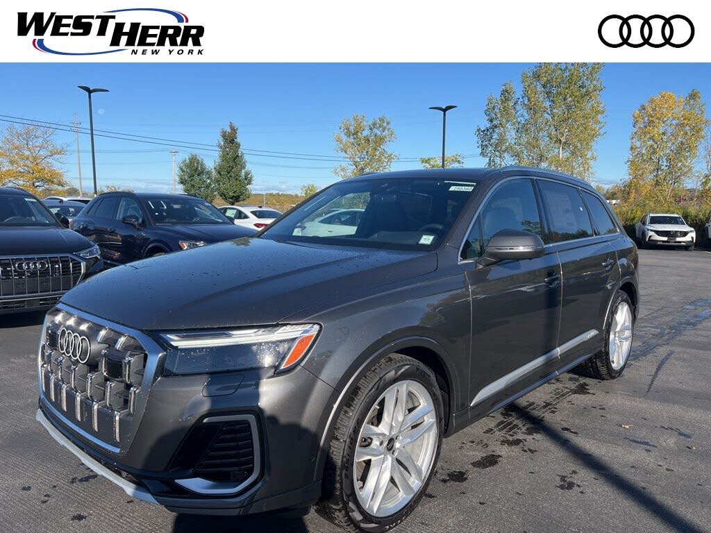 2025 Audi Q7 quattro Premium Plus 55 TFSI