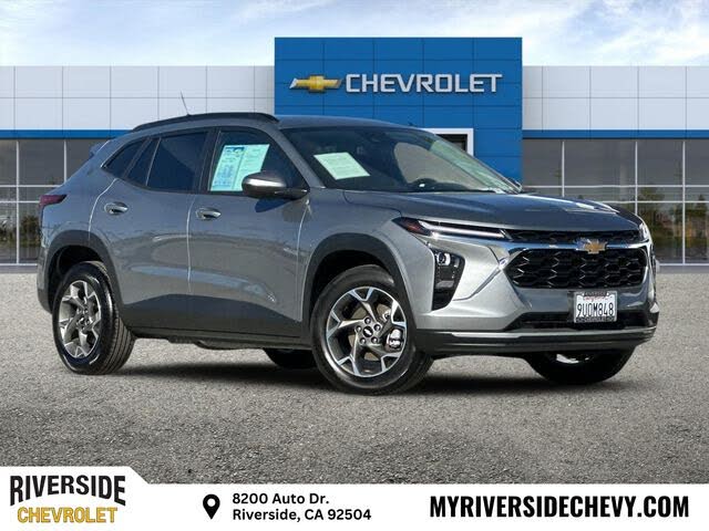 2025 Chevrolet Trax LT FWD