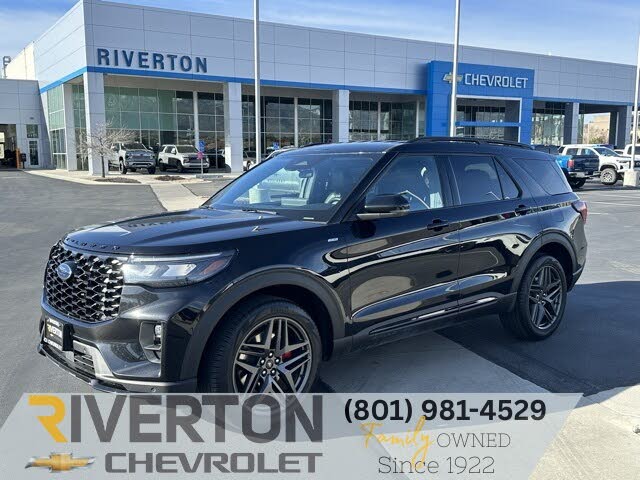 2025 Ford Explorer ST-Line AWD