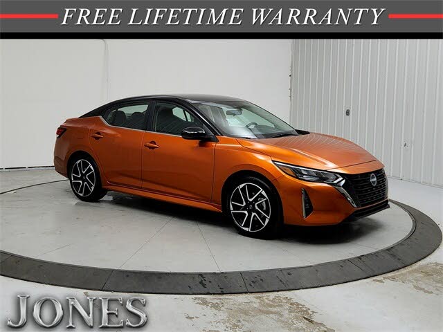 2025 Nissan Sentra SR FWD