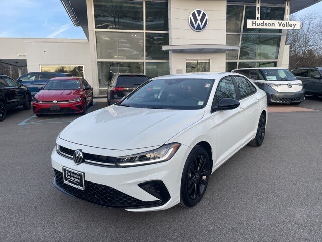 2025 Volkswagen Jetta Sport FWD
