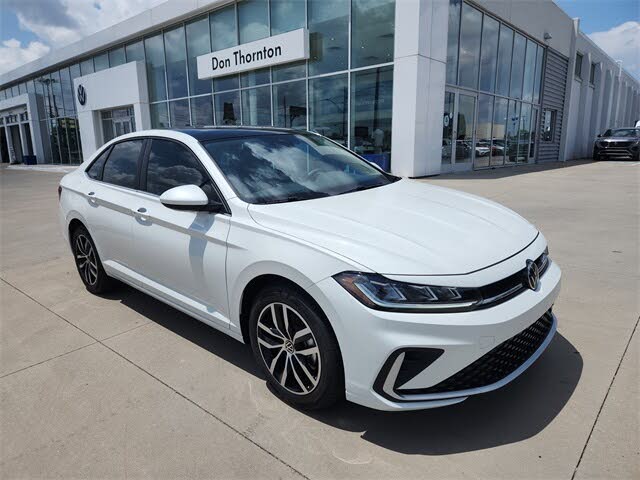 2025 Volkswagen Jetta SE FWD