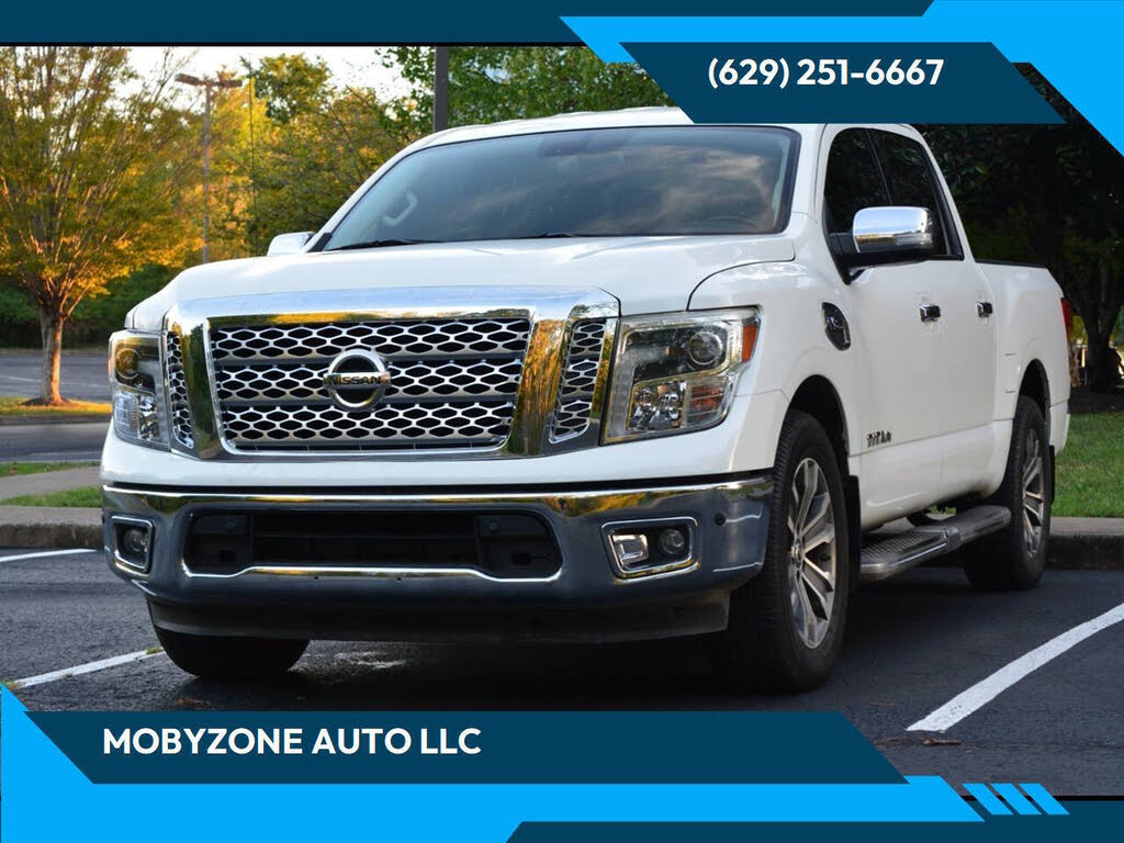 2017 Nissan Titan SV Crew Cab