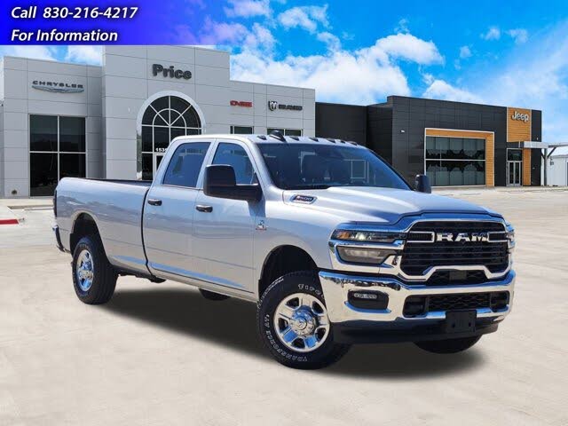 2026 RAM 2500 Tradesman Crew Cab LB 4WD