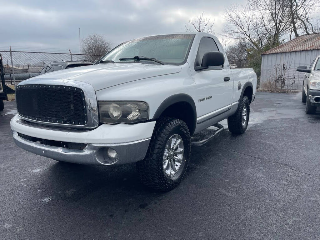2002 Dodge RAM 1500 ST 4WD