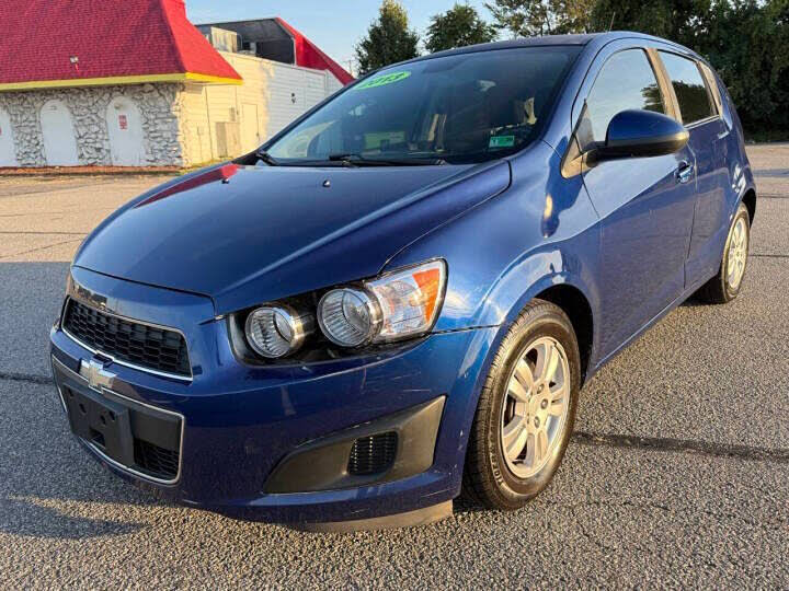 2013 Chevrolet Sonic LT Hatchback FWD