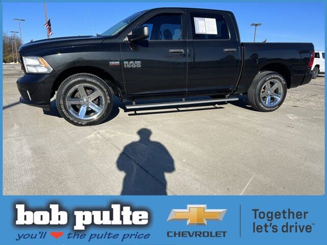 2015 RAM 1500 Express Crew Cab 4WD