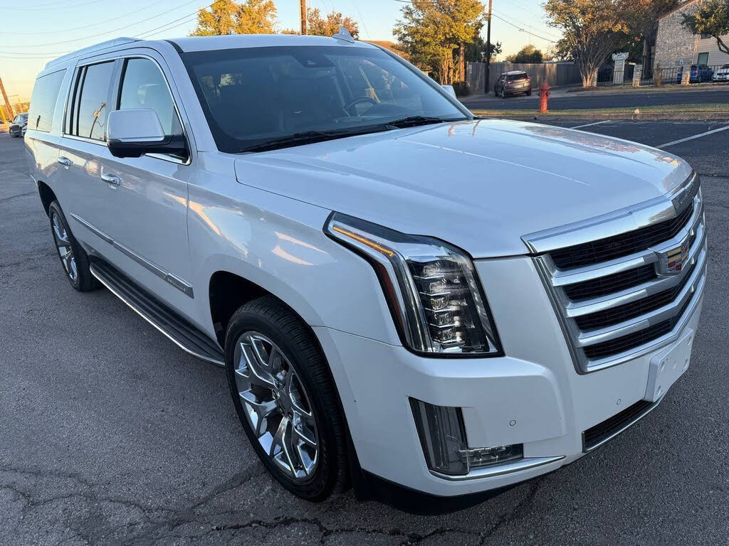 2016 Cadillac Escalade ESV Luxury 4WD