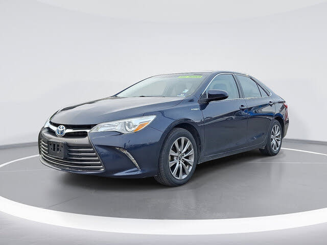 2016 Toyota Camry Hybrid XLE FWD