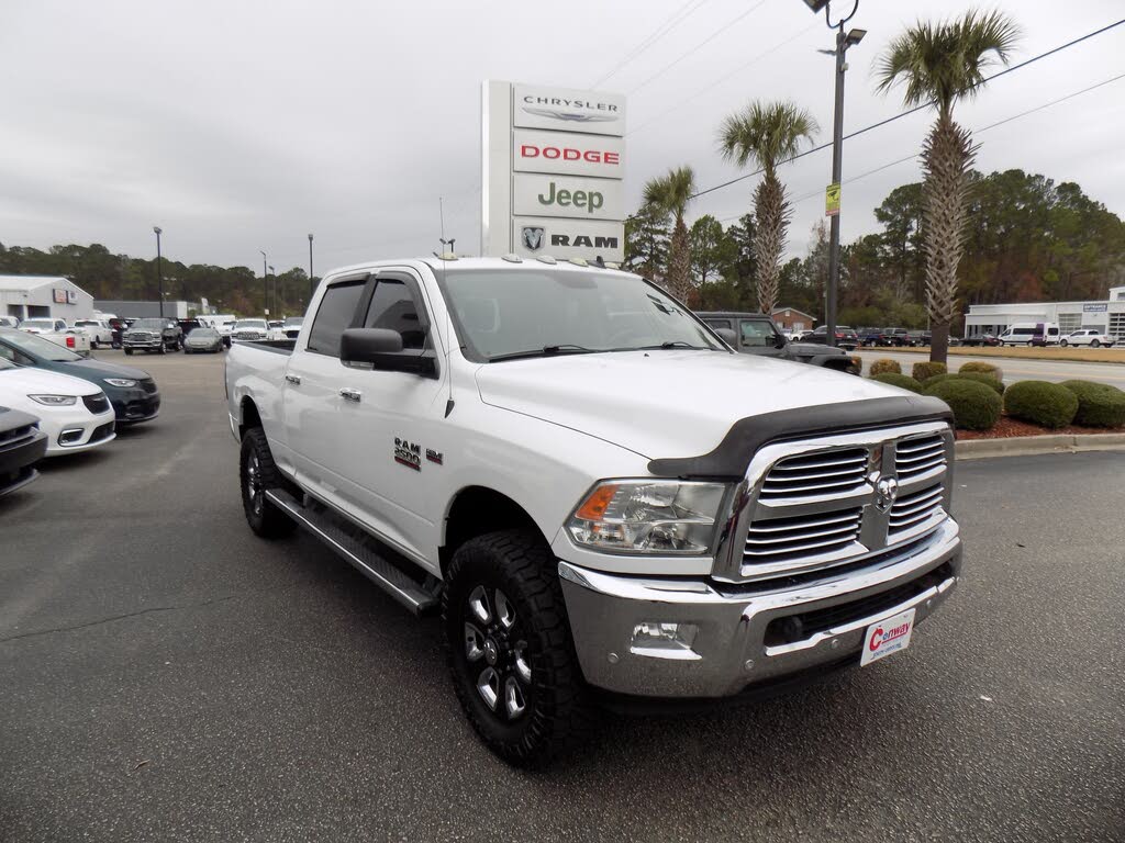 2017 RAM 2500 SLT Crew Cab 4WD