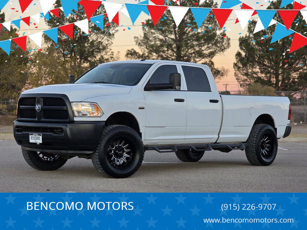 2018 RAM 3500 Tradesman Crew Cab LB RWD