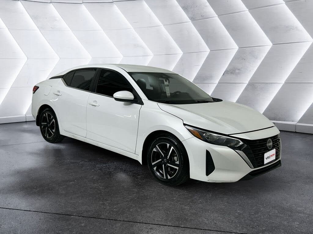 2024 Nissan Sentra SV FWD