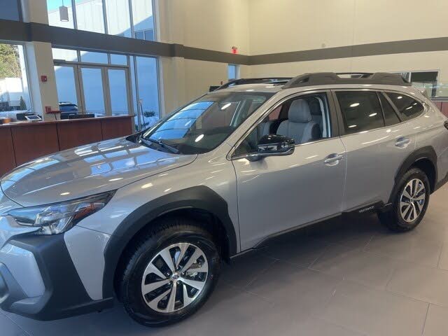 2025 Subaru Outback Premium AWD