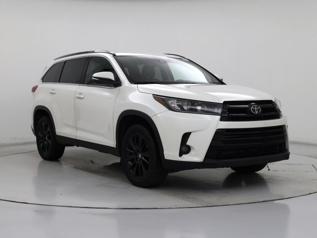 2019 Toyota Highlander SE FWD