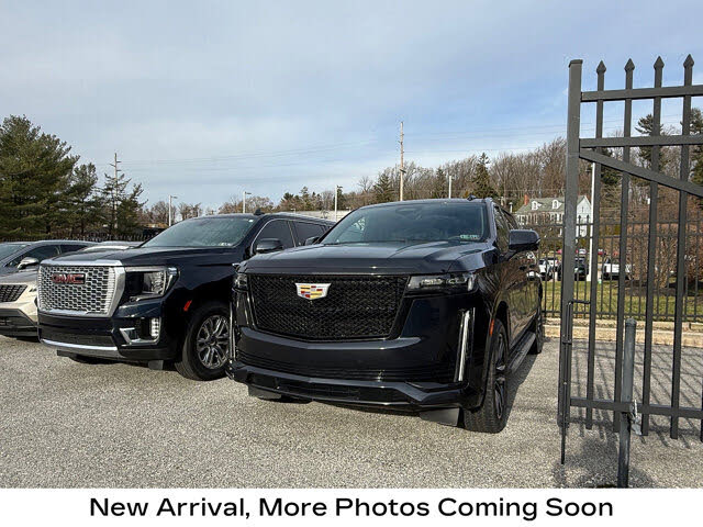 2023 Cadillac Escalade ESV Sport 4WD