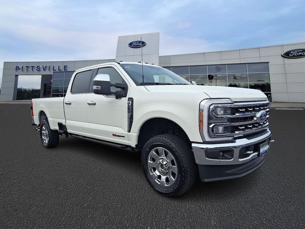 2023 Ford F-250 Super Duty Lariat Crew Cab 4WD
