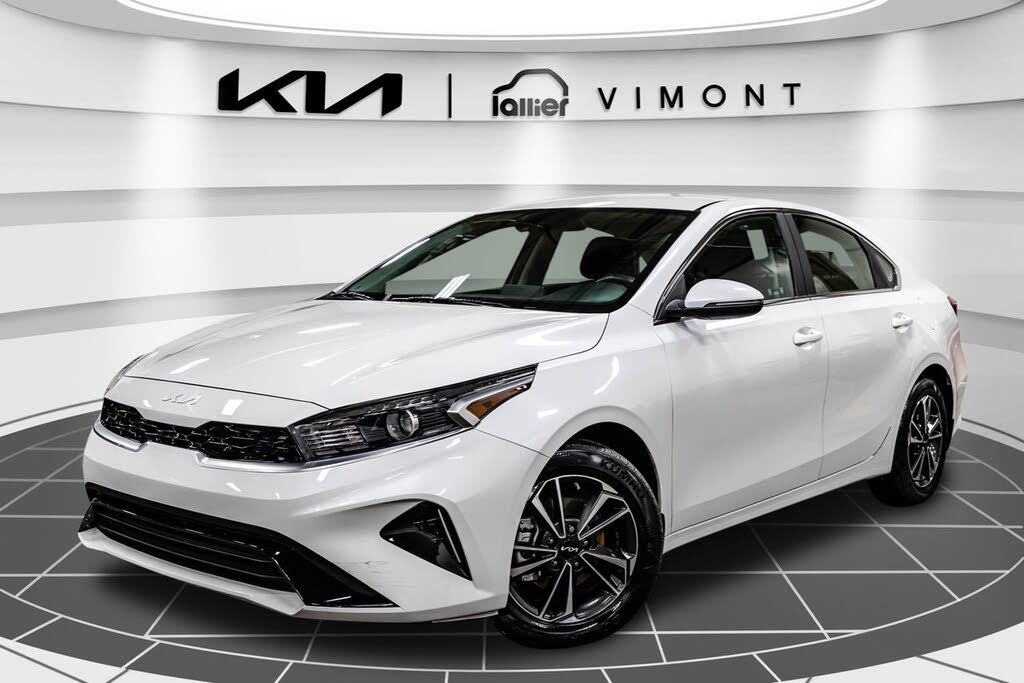 2023 Kia Forte EX FWD
