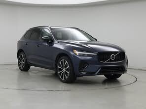 Volvo XC60 B5 Plus Dark Theme AWD