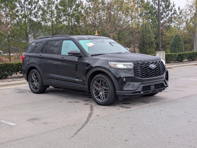 2025 Ford Explorer ST-Line RWD