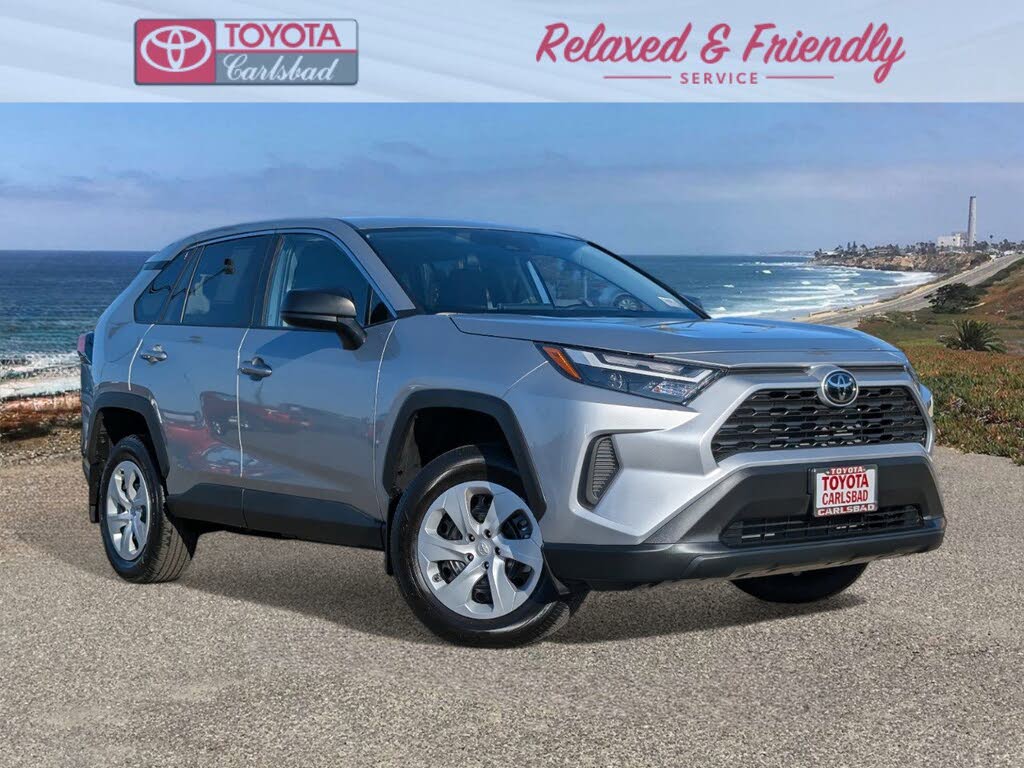 2025 Toyota RAV4 LE FWD