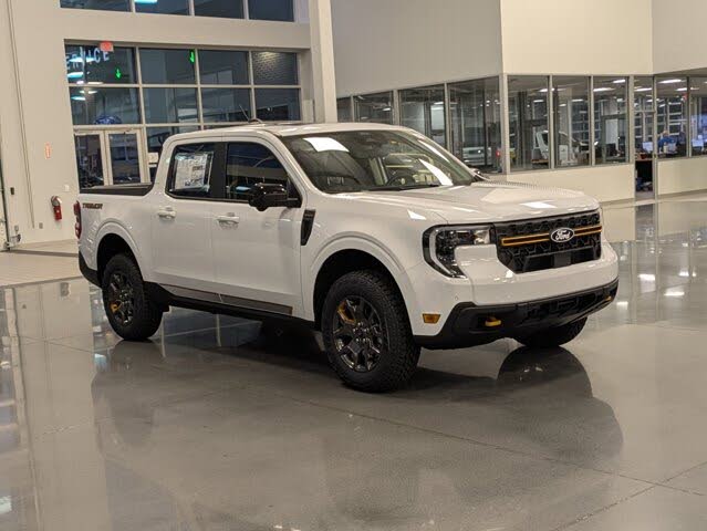 2026 Ford Maverick Tremor SuperCrew AWD