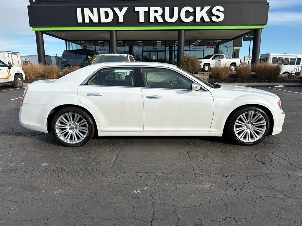 2012 Chrysler 300 C Luxury Series RWD