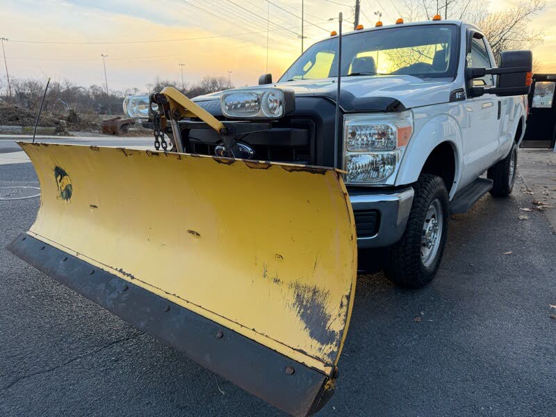 2015 Ford F-350 Super Duty XL LB 4WD