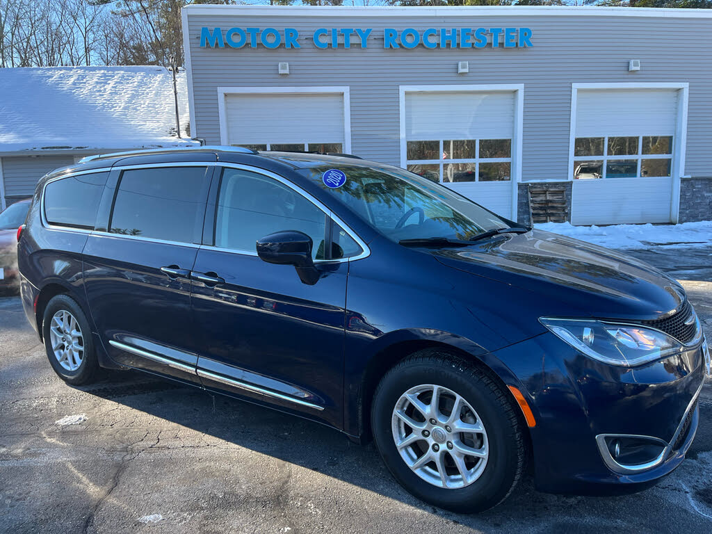 2020 Chrysler Pacifica Touring L FWD